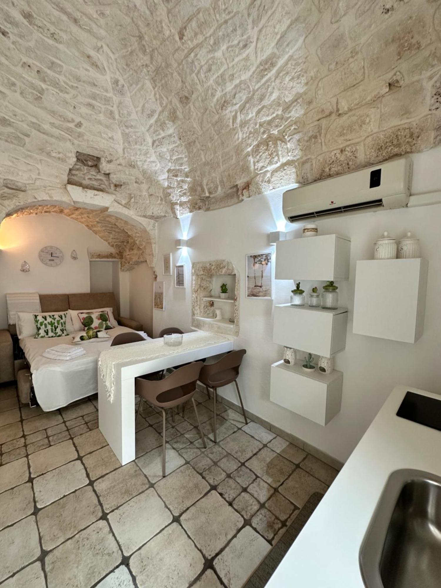 Casa Ficus Ostuni Con Terrazza Vista Mare Apartment Exterior photo